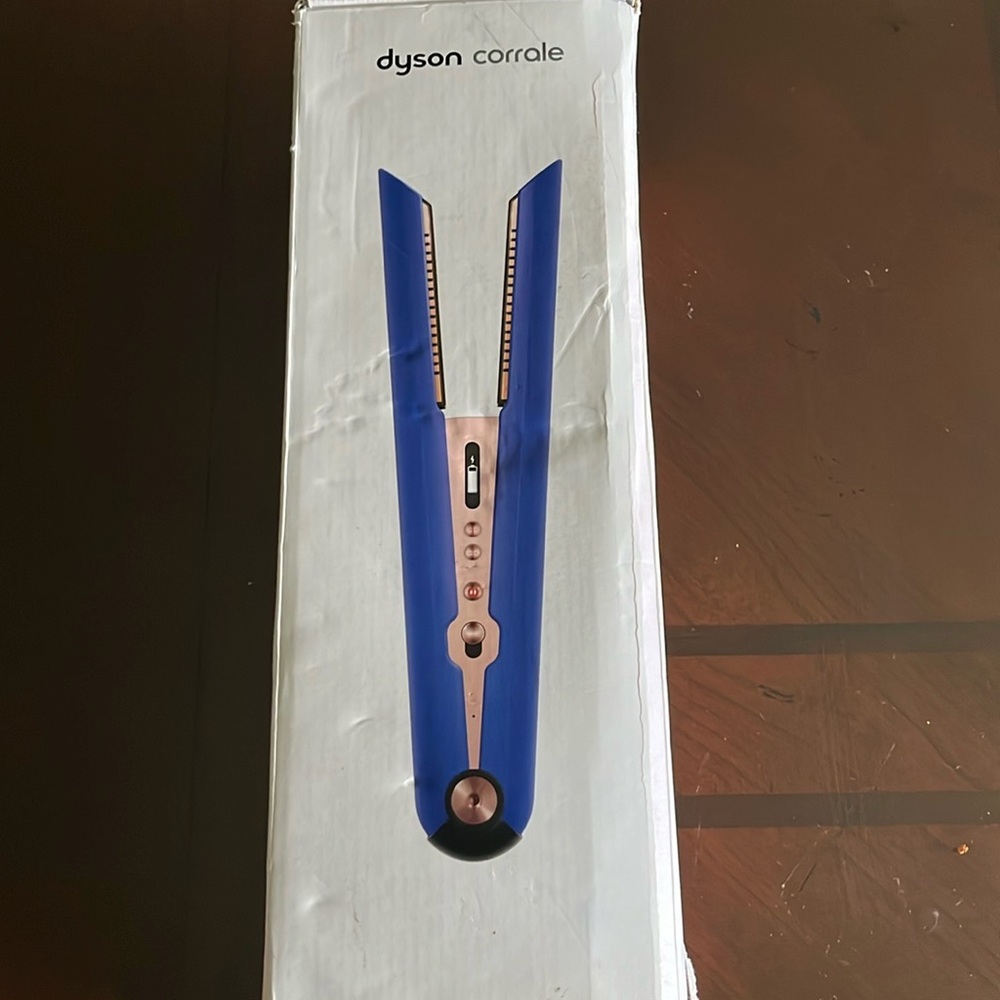Dyson Corrale CORDLESS flat iron